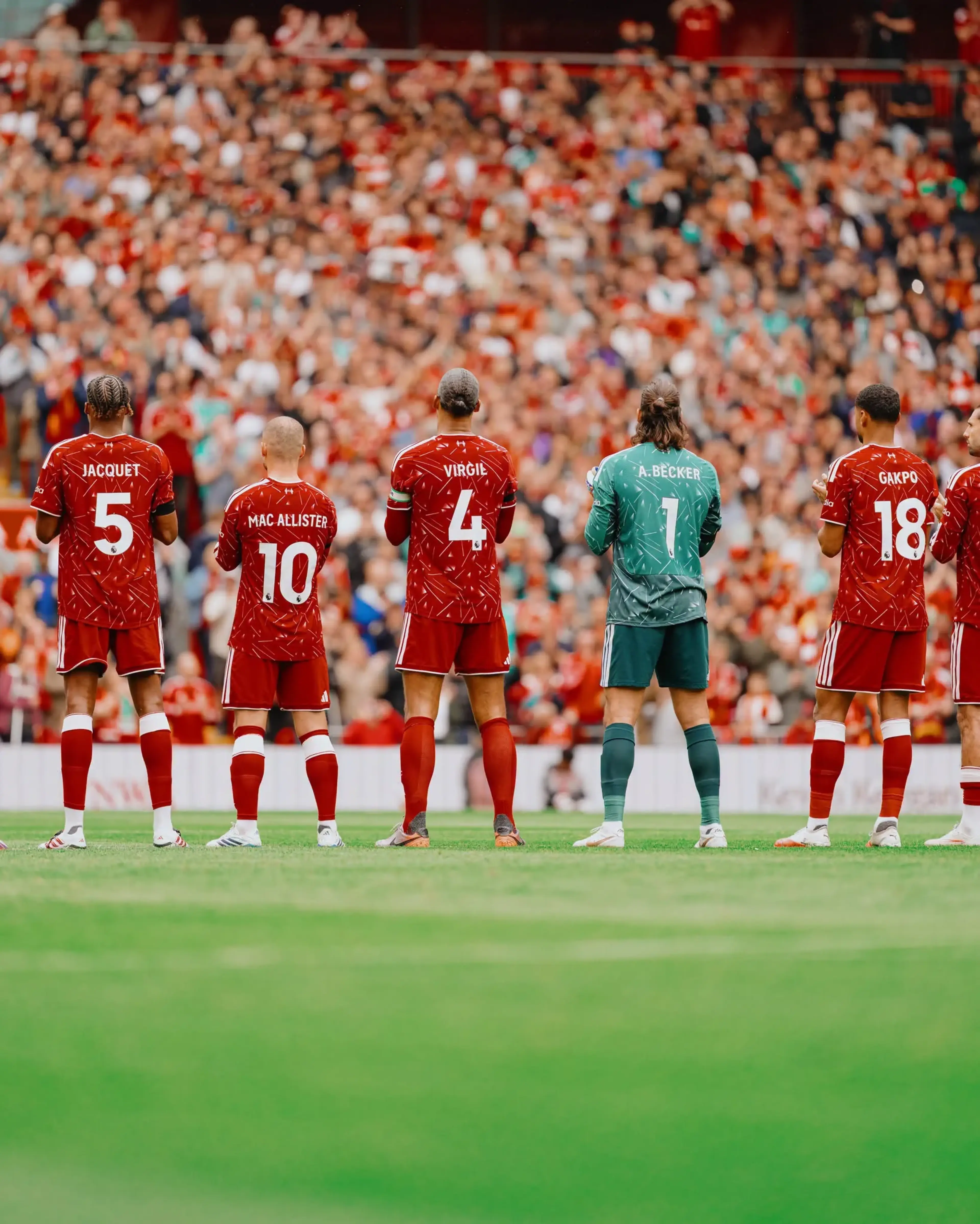 Liverpool vs Nottm Forest (Fecha 2) - Resumen